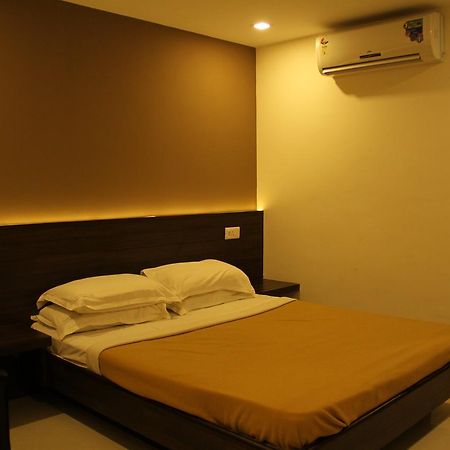 Sugam Hotel Pvt Ltd Coimbatore Exterior photo